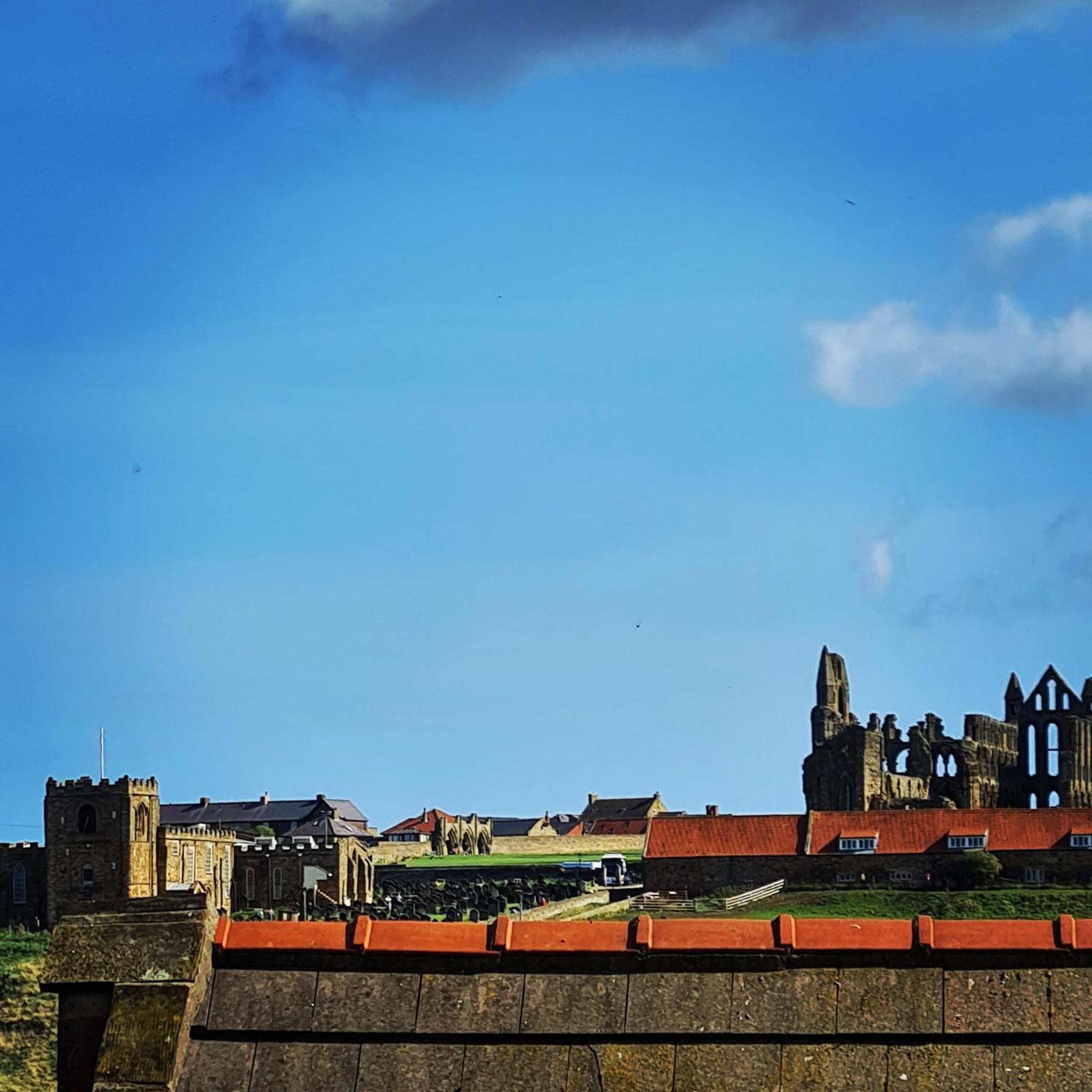 Frida'S Cottage Whitby Ngoại thất bức ảnh